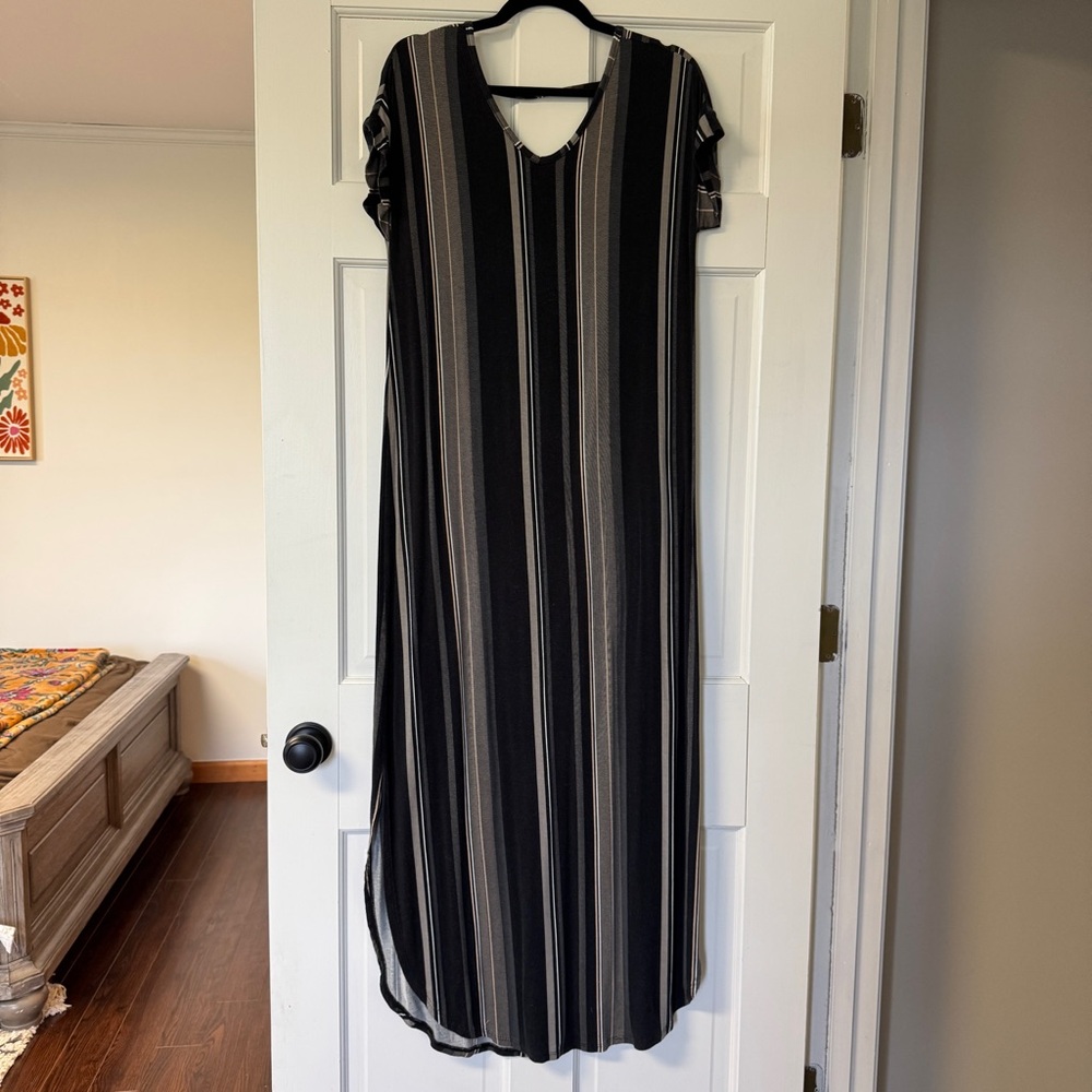 LuLaRoe Macy • Maxi Dress